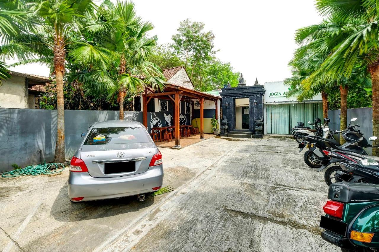 Oyo 91240 Jogja Amazon Green 2 Джокьякарта Экстерьер фото