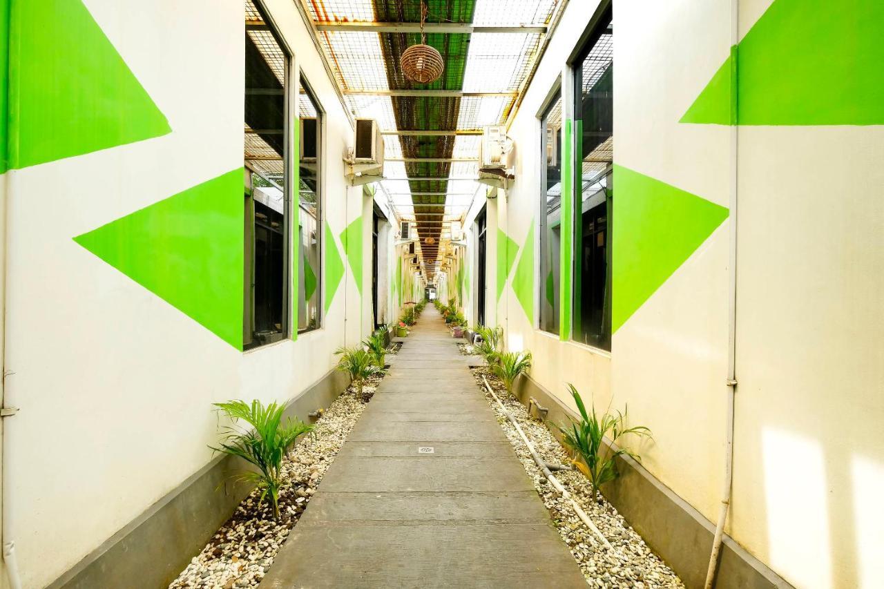 Oyo 91240 Jogja Amazon Green 2 Джокьякарта Экстерьер фото